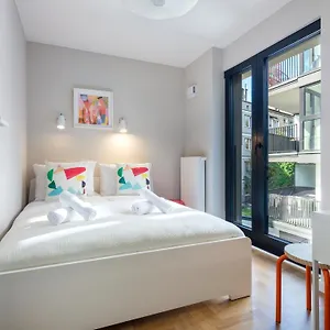  Apartament Tyzenhauz Vistula With Parking