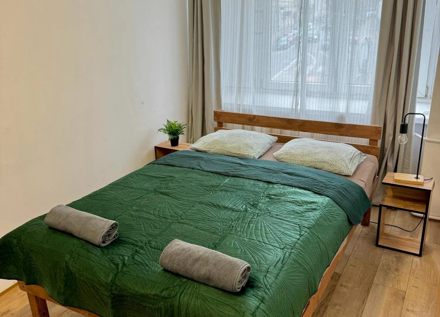 Nice Rooms In City Center 克拉科夫